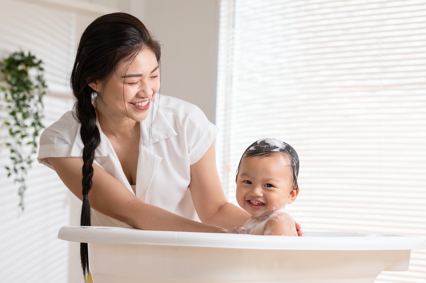 Pentingnya Memilih Sabun Bayi yang Mengandung Natural Antibacterial