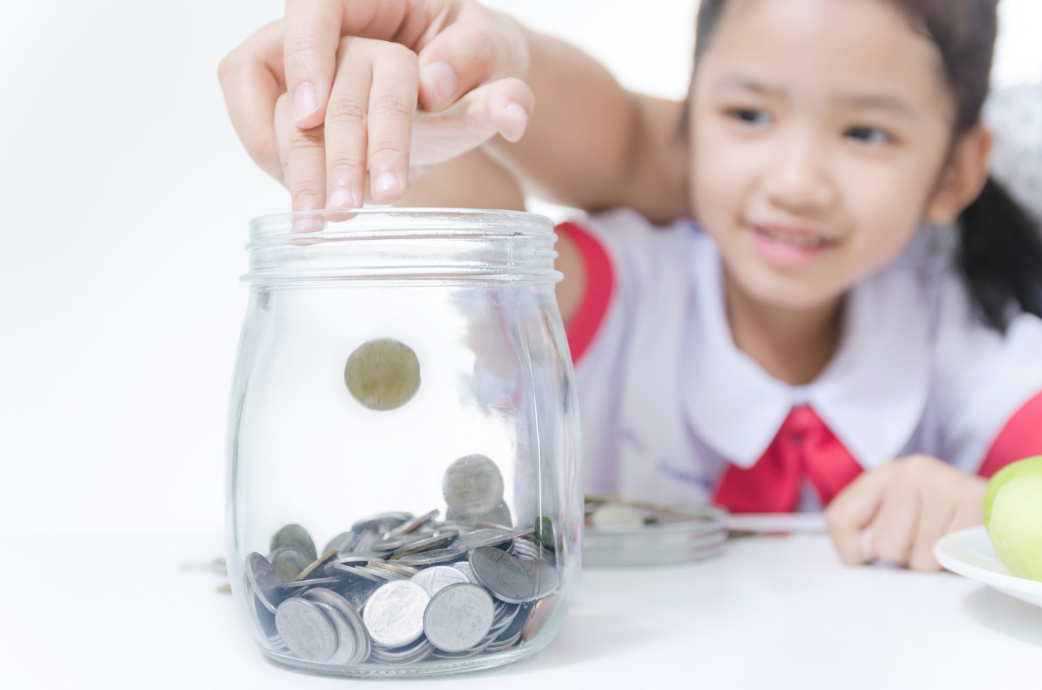 Tips Kelola Uang Lebaran si Kecil